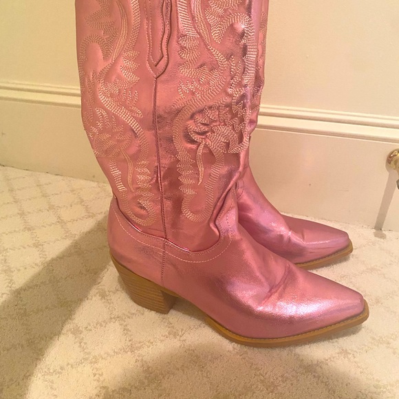 Pink Shiny Cowgirl Boots-Size 9 - Picture 2 of 5